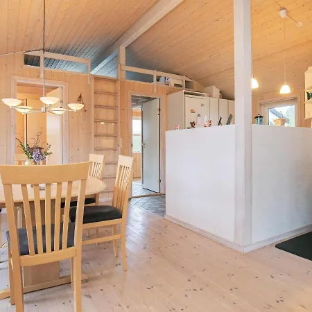 4 Star Holiday In Hébergement de vacances Fjerritslev