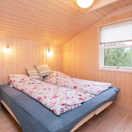 4 Star Holiday In